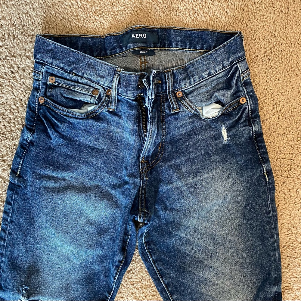 boys aeropostale 27/28 skinny jeans with rips.